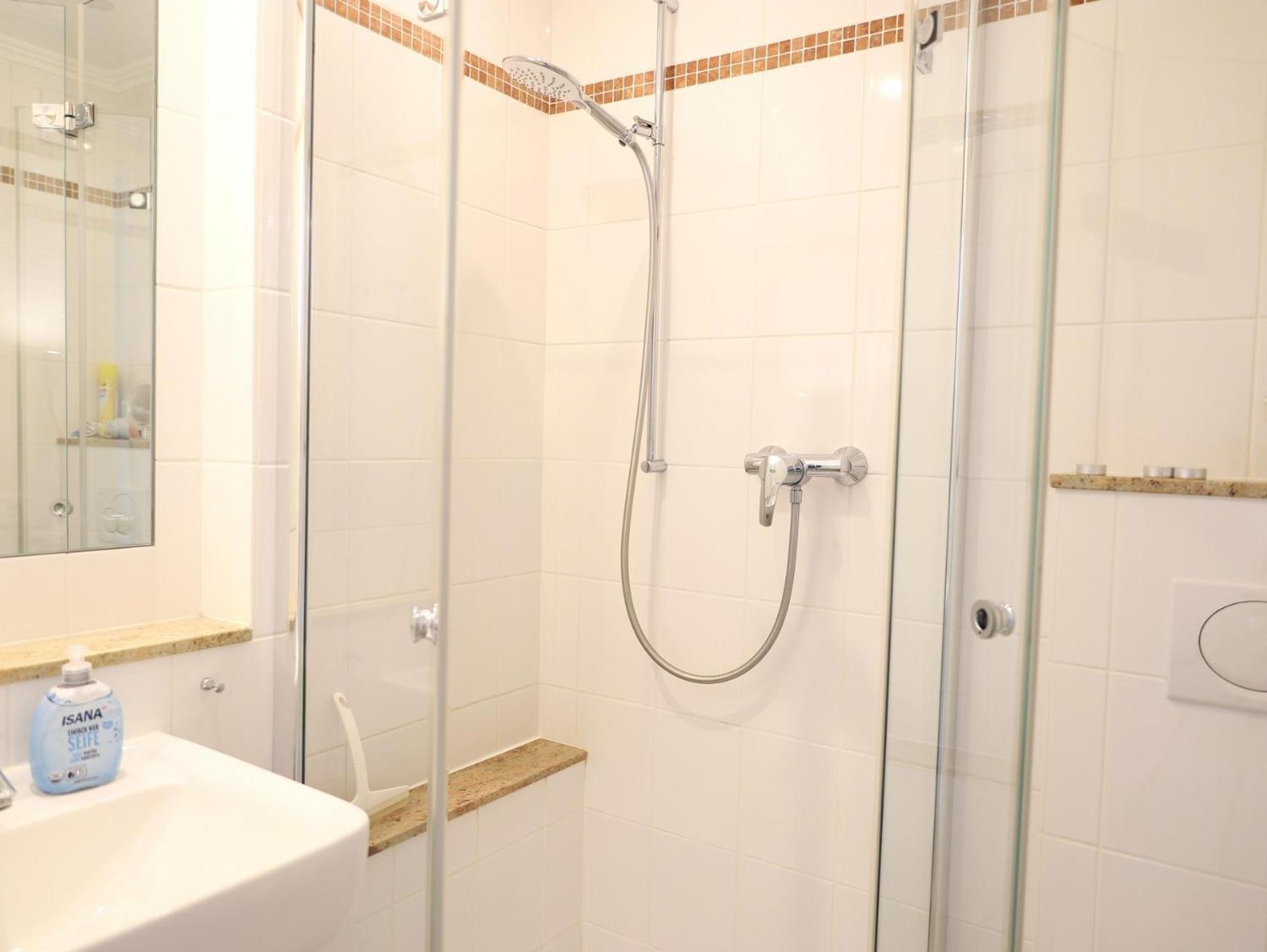 Wohnen Sie Im Herzen Westerlands, In Einer Komplett Neu Renovierten 1-Zimmer Wohnung Luaran gambar