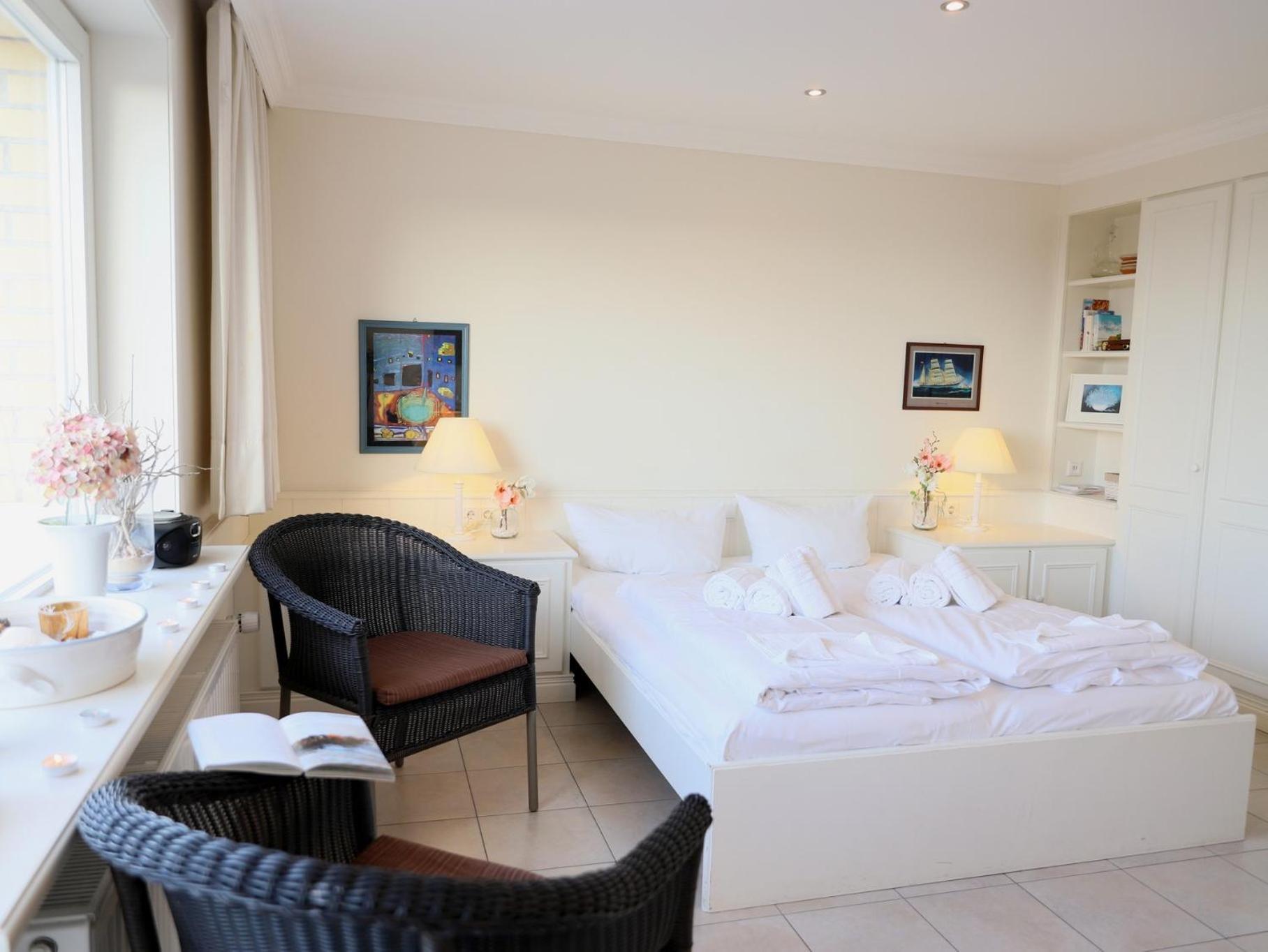 Wohnen Sie Im Herzen Westerlands, In Einer Komplett Neu Renovierten 1-Zimmer Wohnung Luaran gambar